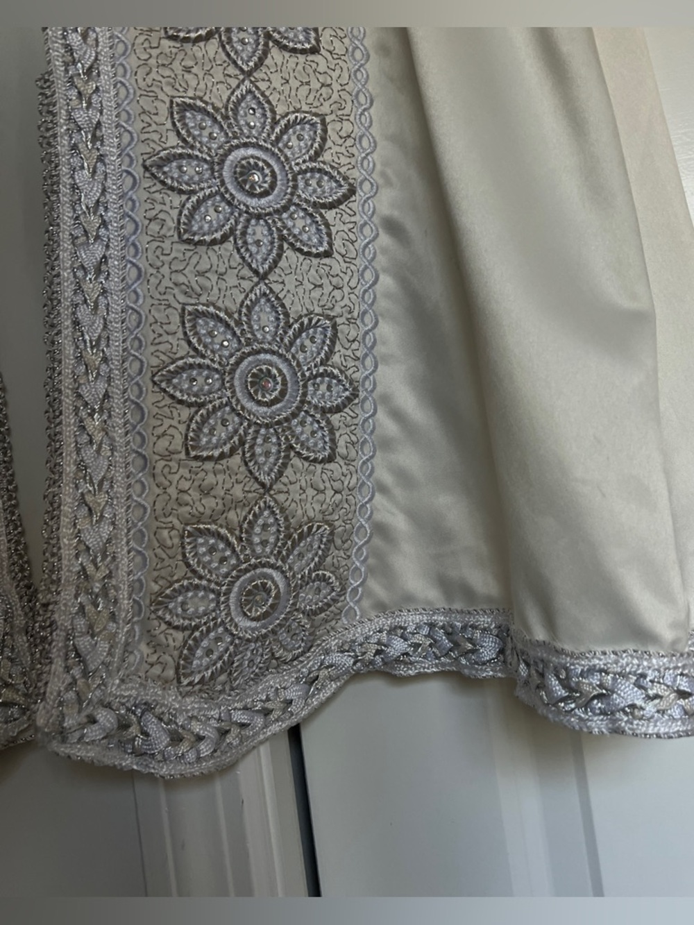 Vintage Silk Heavily Embroidered Kaftan/Duster/Robe Open Front Boho Resort Ivory - Picture 11 of 11